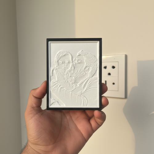 Custom Lithophane Photo Frame – 3D Printed Personalized Photo Lamp (Direct Plug)